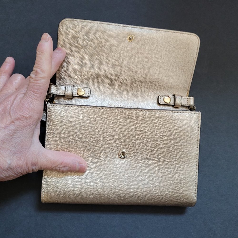 Michael Kors Gold Crossbody Wallet - Picture 4 of 7